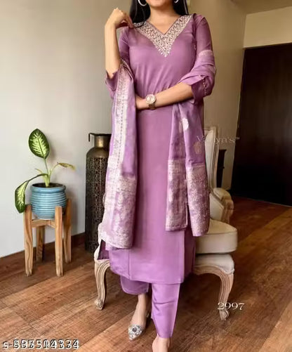 Women's Lavender Colour Rayon Slub V-neck Embroidered Straight Kurta Pant with Dupatta sat